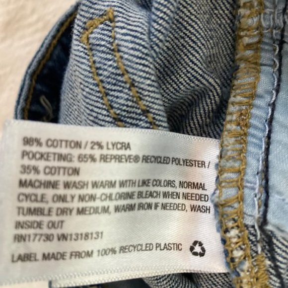 Universal Thread High Rise Straight Jeans - Picture 10 of 12